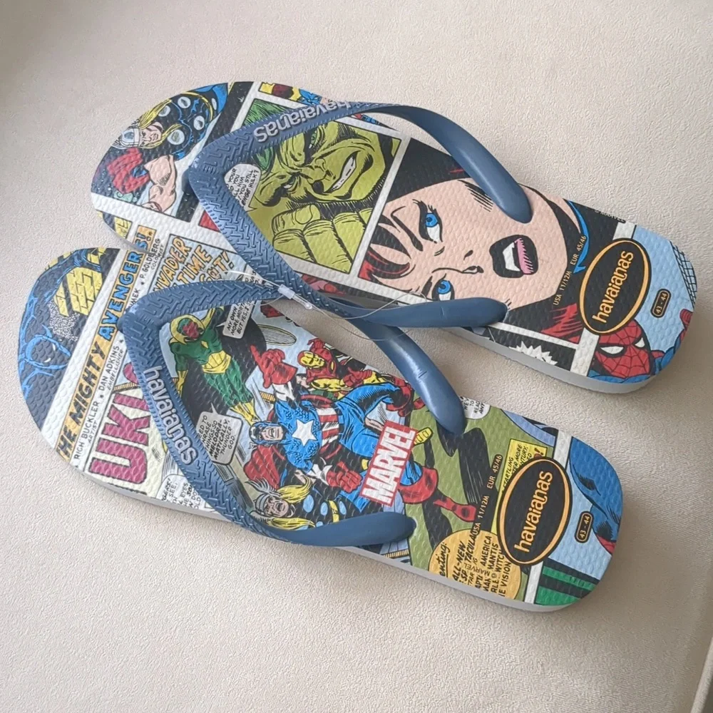 Havaianas x Marvel Comic Series Flipflops Sandals - size 11/12 M